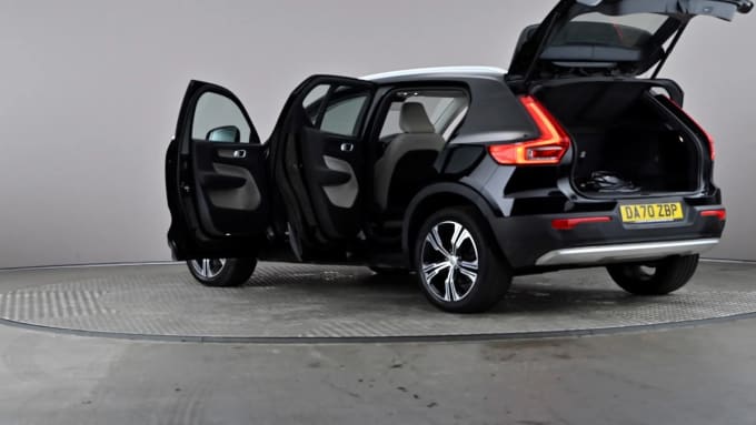 2020 Volvo Xc40