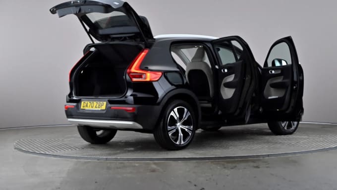 2020 Volvo Xc40