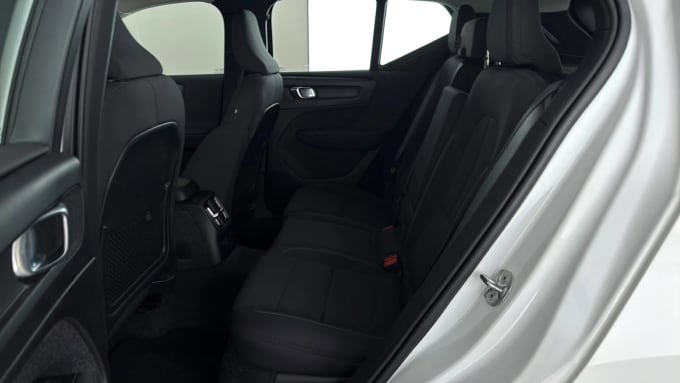 2022 Volvo Xc40