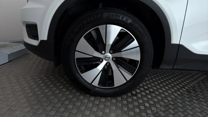 2022 Volvo Xc40