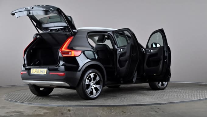 2020 Volvo Xc40