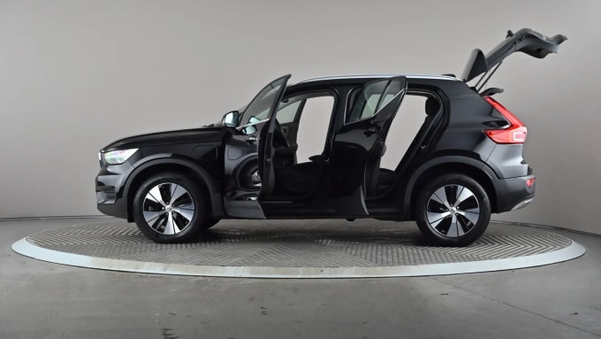 2022 Volvo Xc40