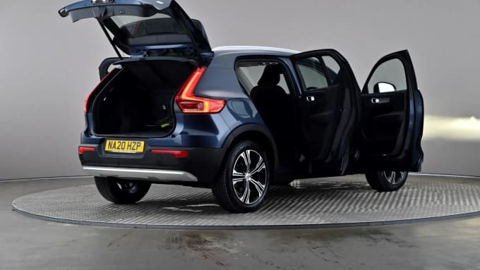 2020 Volvo Xc40