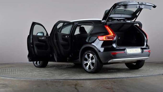 2020 Volvo Xc40