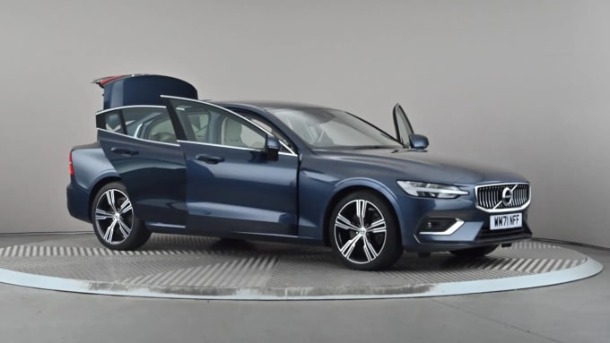 2022 Volvo S60