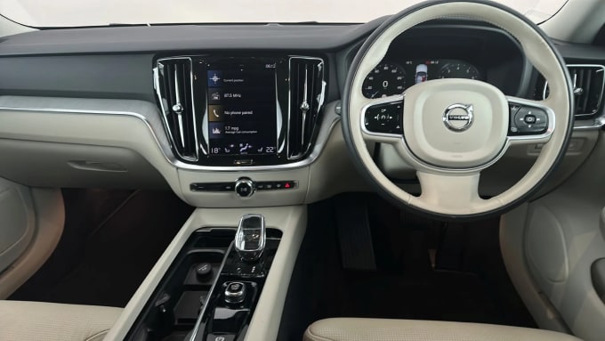 2022 Volvo S60