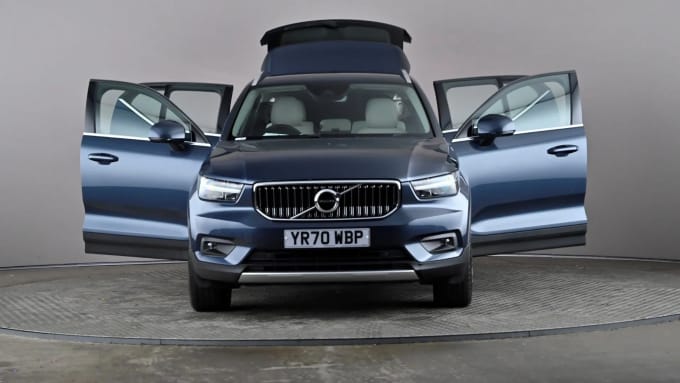 2020 Volvo Xc40