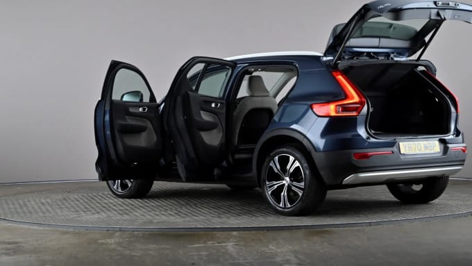 2020 Volvo Xc40