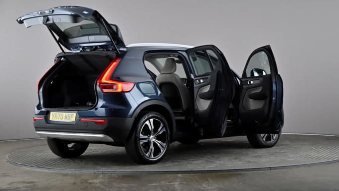 2020 Volvo Xc40