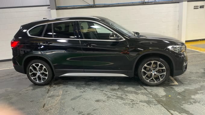 2021 BMW X1