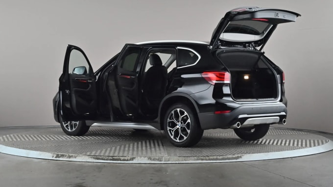 2021 BMW X1