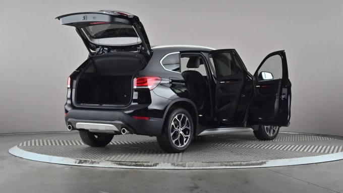 2021 BMW X1