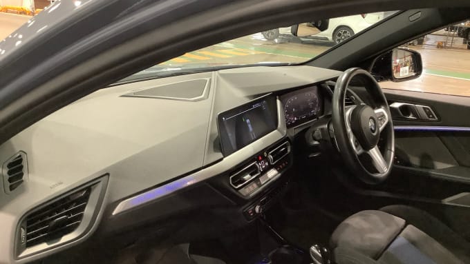 2022 BMW 1 Series