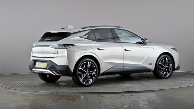 2022 DS Ds 4