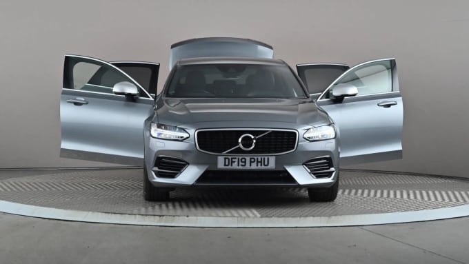 2019 Volvo S90