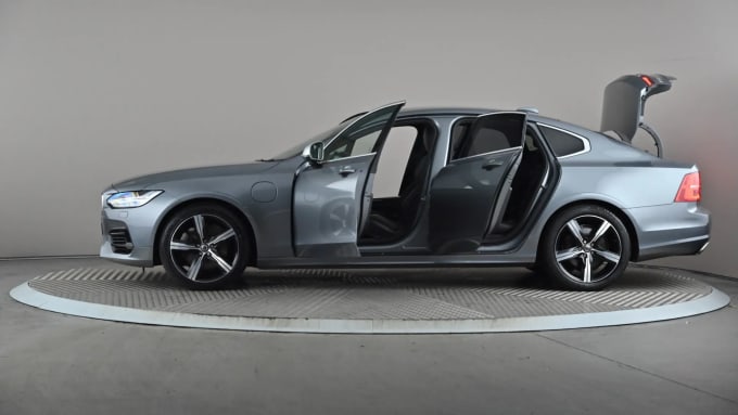 2019 Volvo S90
