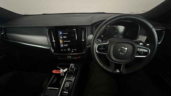 2019 Volvo S90
