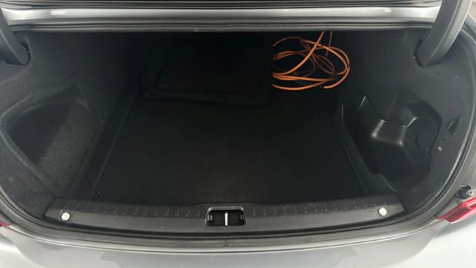 2019 Volvo S90