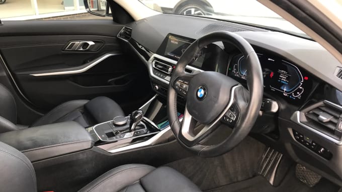 2021 BMW 3 Series