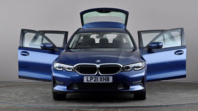 2021 BMW 3 Series Touring