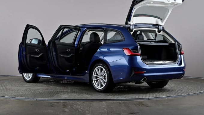 2021 BMW 3 Series Touring