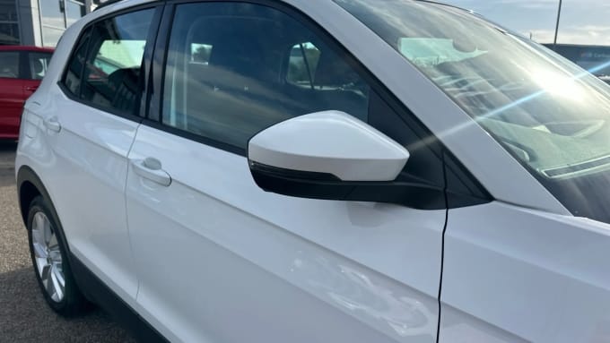 2019 Volkswagen T-cross