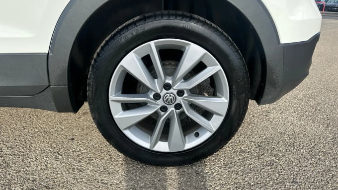 2019 Volkswagen T-cross