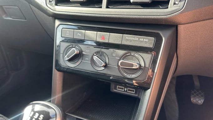 2019 Volkswagen T-cross