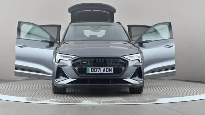 2021 Audi E-tron