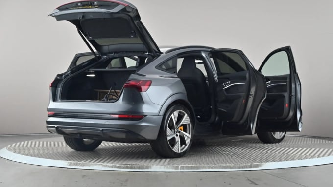 2021 Audi E-tron