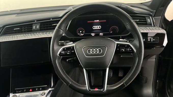 2021 Audi E-tron
