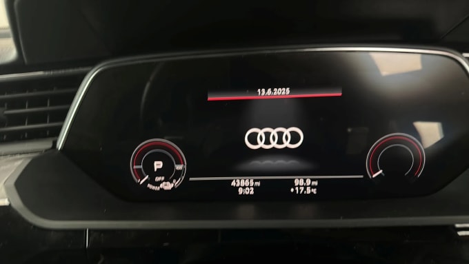 2021 Audi E-tron