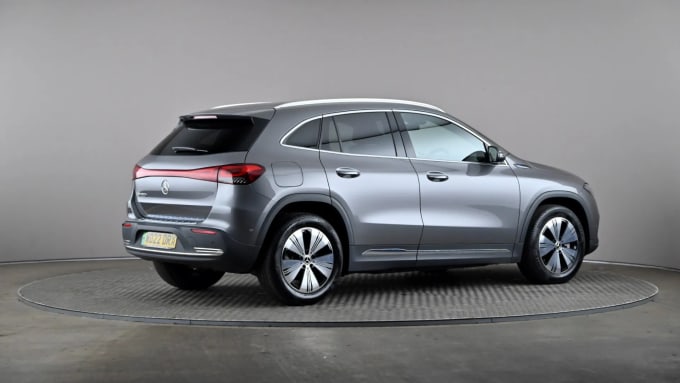 2022 Mercedes-benz Eqa