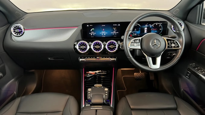 2022 Mercedes-benz Eqa
