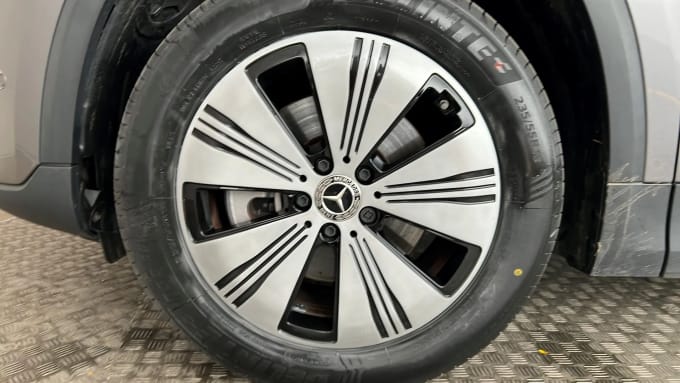 2022 Mercedes-benz Eqa