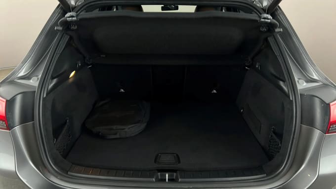 2022 Mercedes-benz Eqa
