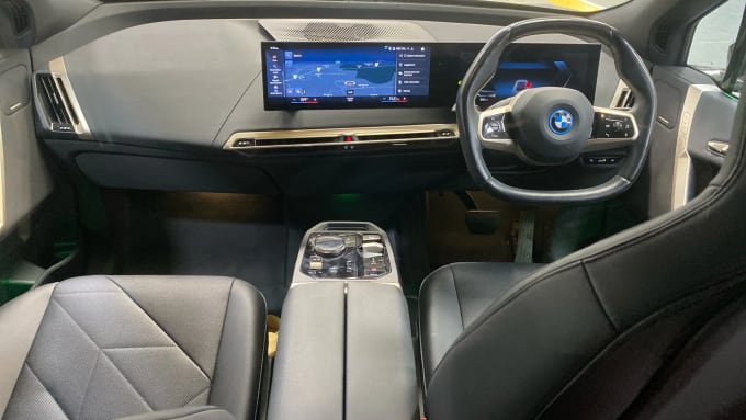2022 BMW Ix