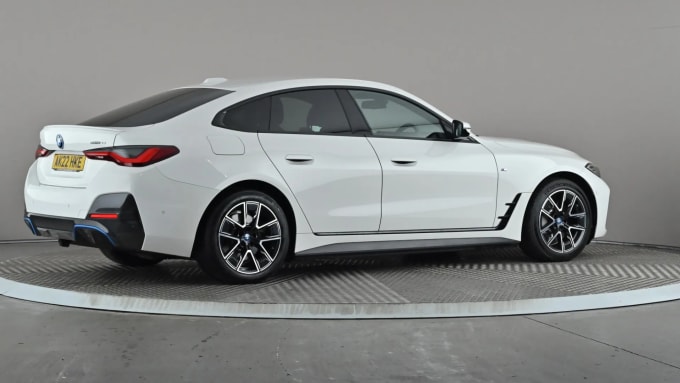 2022 BMW I4