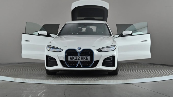 2022 BMW I4