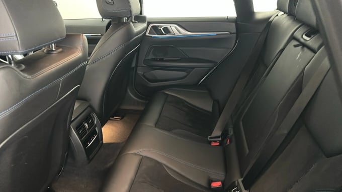 2022 BMW I4