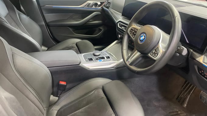 2024 BMW I4