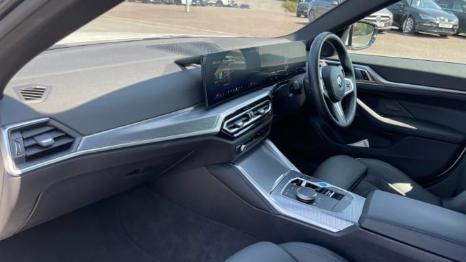2024 BMW I4