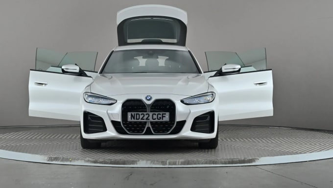 2022 BMW I4