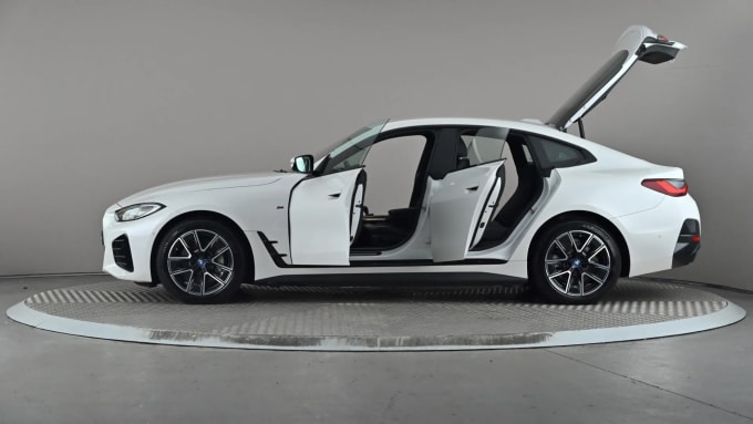 2022 BMW I4
