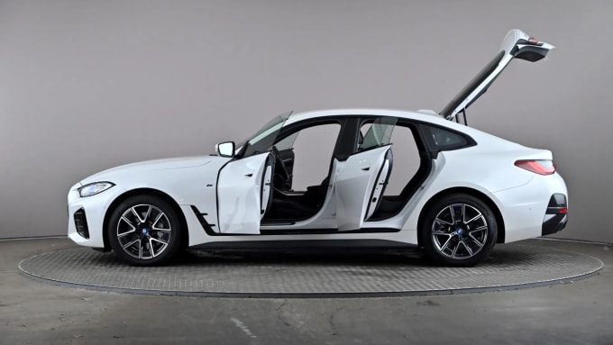 2022 BMW I4