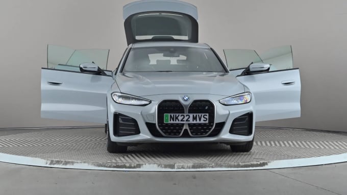 2022 BMW I4