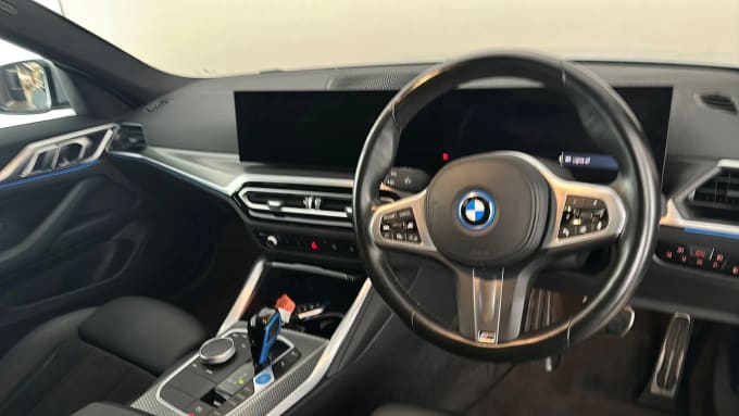 2022 BMW I4