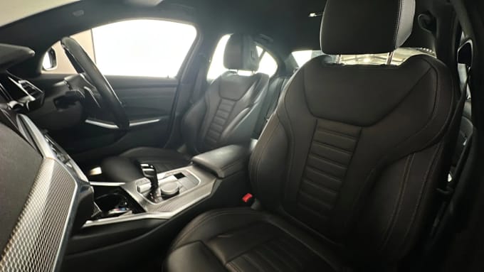 2022 BMW 3 Series