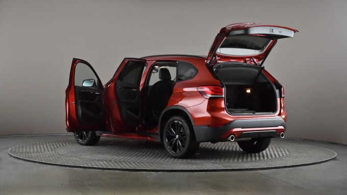 2021 BMW X1