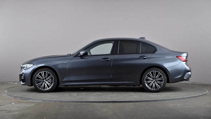 2021 BMW 3 Series